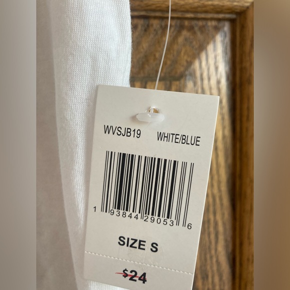 NWT Disney Stitch Wild One t-shirt sz S - Picture 7 of 10